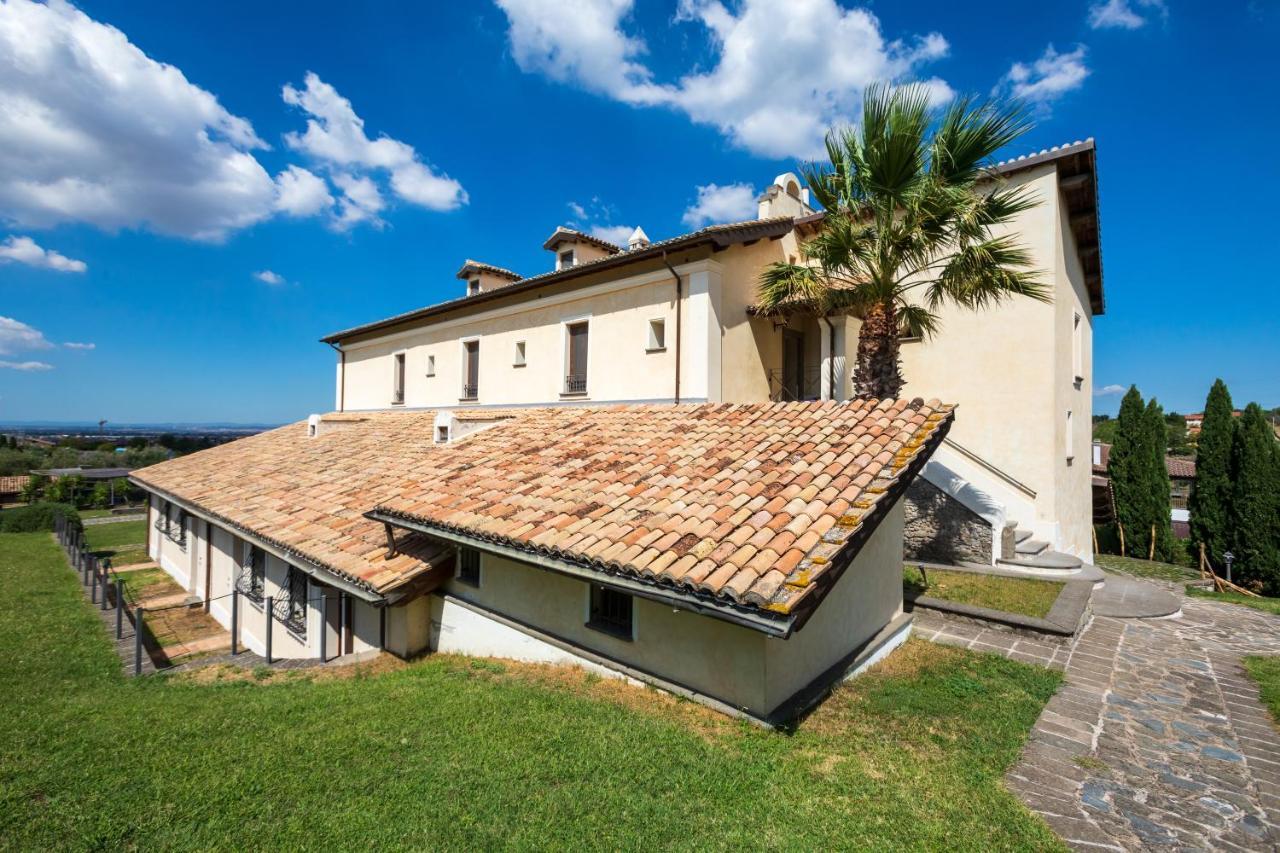 Residenza D'Epoca Pietra Di Ponente Guest House Ciampino Exterior photo